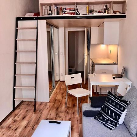 Karlin Cozy Studio Прага Екстер'єр фото
